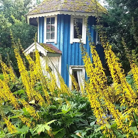 Theater And Апартаменты *